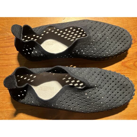 Isle Jacobsen Tulip Shoes Leather Slip On Black Womens Size 36 (5.5-6) - Picture 2 of 8